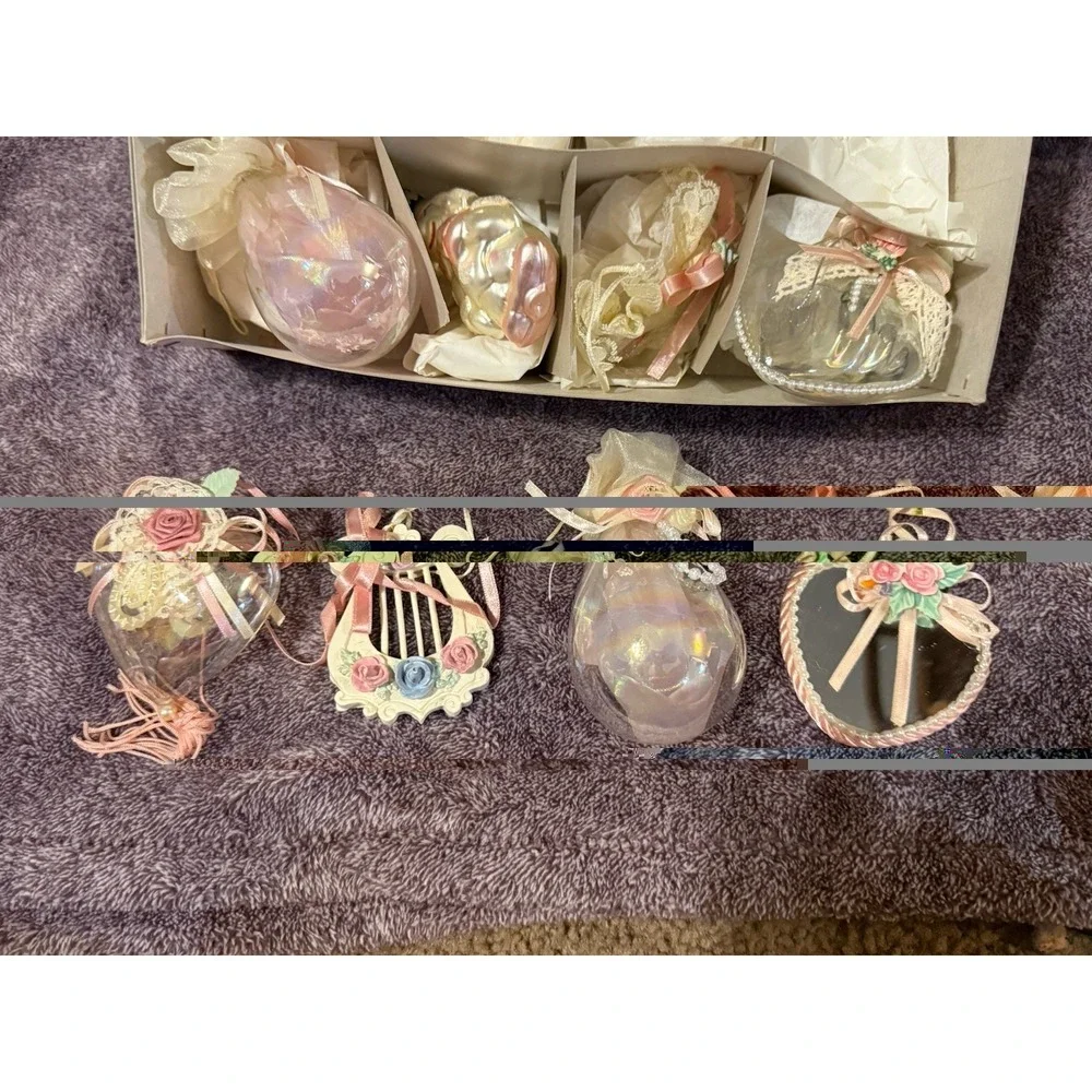 Vtg Box Of 11 Handmade‎ Artisan  Crafted Christmas Ornaments